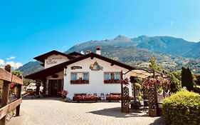 Hotel la Roche Aosta